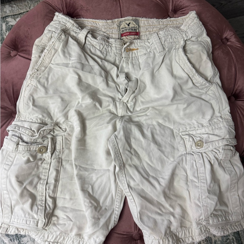 American Eagle Outfitters Light Cargo Shorts